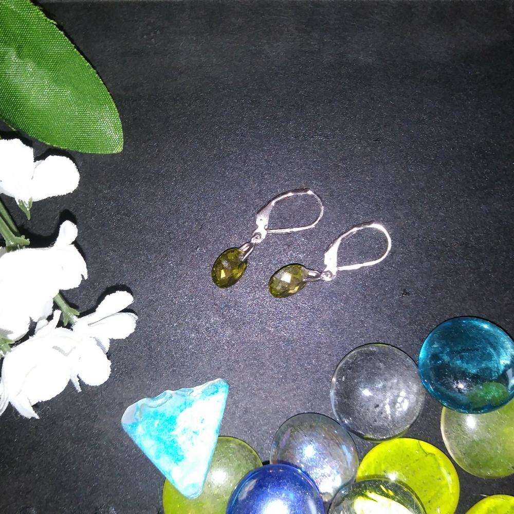 Periodote & Sterling Silver earrings